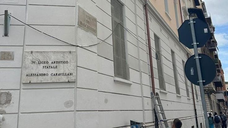 Festa al Caravillani, il liceo pericolante riapre con i fondi Pnrr