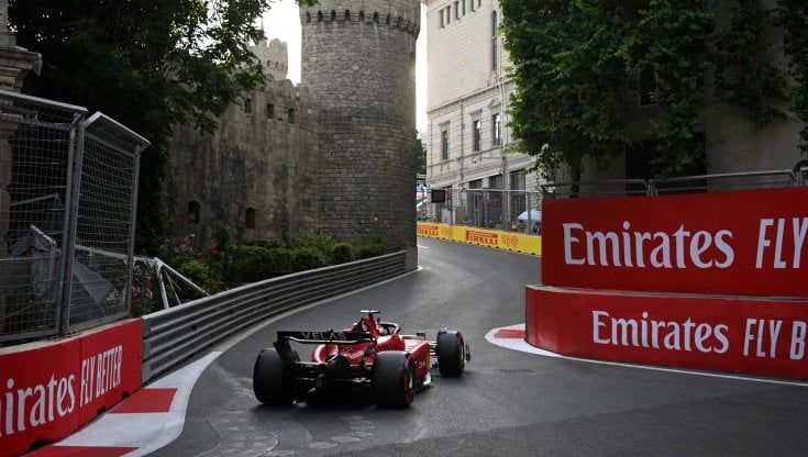 F1 Baku, Leclerc scatta dalla pole: dove vedere la gara in tv