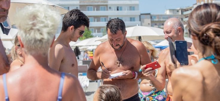 Morto un Papeete…