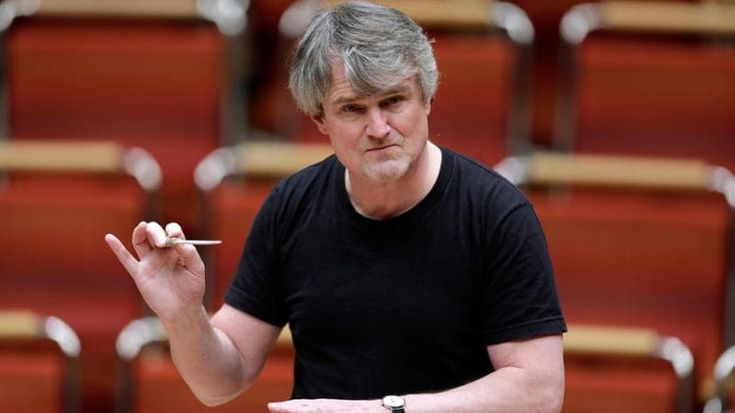 Ingo Metzmacher dirige l’orchestra del San Carlo: “Omaggio ad Henze”