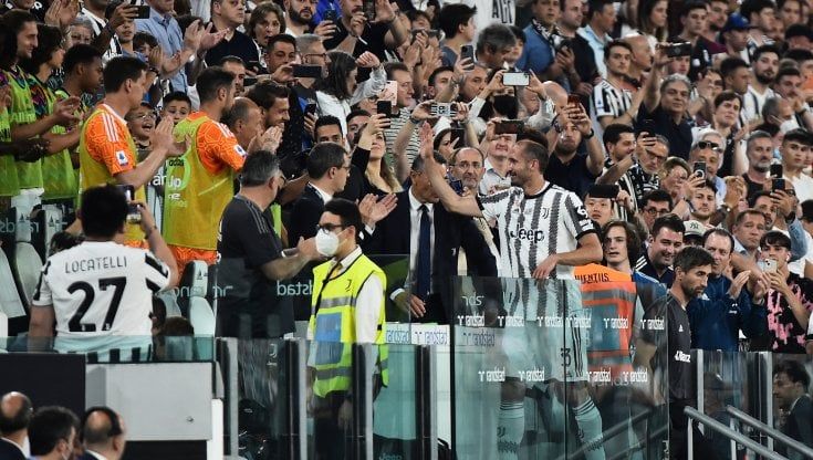 Chiellini: "Scelta accelerata dal Mondiale, giusto lasciare". Allegri: "Serata emozionante"