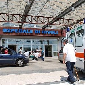 Bimbo nasce morto a Rivoli, i genitori accusano i medici: "Hanno aspettato troppo"