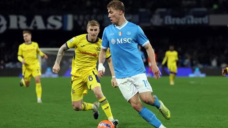 Napoli-Verona, le pagelle: Hojlund non brilla, Giovane spreca il match ball