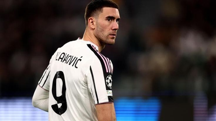La doppia partita di Vlahovic: pronto per il Pisa e per parlare del contratto