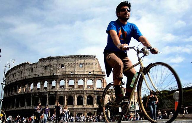 Febbre da bicicletta, il mercato vola
