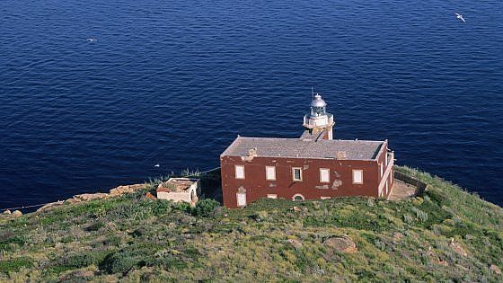 La seconda vita dei fari: ecco i fantastici undici per ferie da vertigine