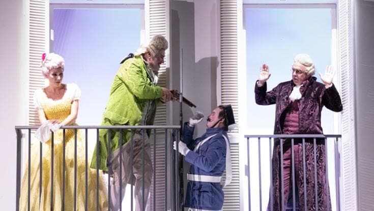 Un “Barbiere” spigliato e godibile al Teatro Massimo: svetta il Figaro di Olivieri