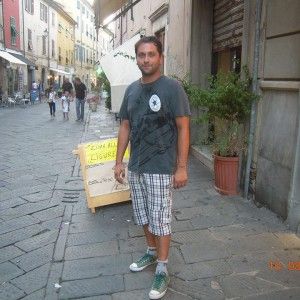Giambastiani: "Io, un superprecario con pi&ugrave; di 20 contratti e 15 mestieri, ora lascer&ograve; l'Italia"