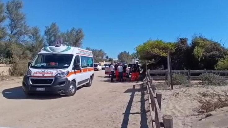 Malore dopo il bagno, muore turista. Arrivata dalla Lombardia in Salento per festeggiare i 91 anni