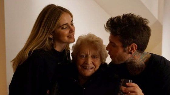 Fedez riporta nella Rete nonna Luciana: e le regala un account Instagram