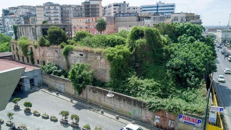Napoli, Stazione Bayard dal degrado alla rinascita: via ai lavori tra 15 giorni nella prima ferrovia d’Italia