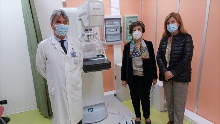 Nuovo mammografo e screening gratuiti: l'Asp di Palermo prova a recuperare terreno nella prevenzione del cancro al seno