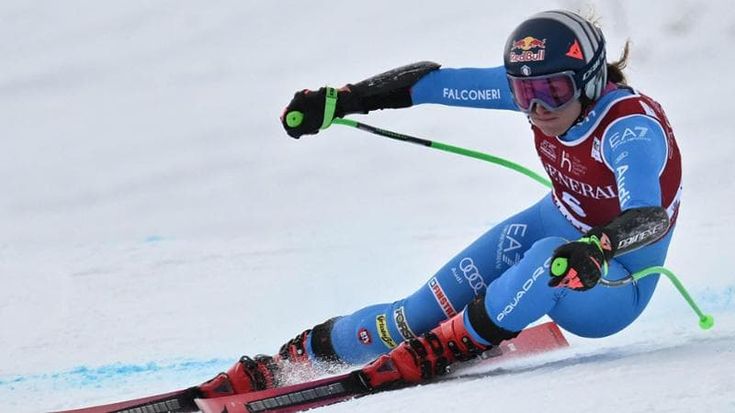 Sci, Goggia trionfa nel superG di Val d’Isère: “Sabato ho pianto e scritto a Gasperini”