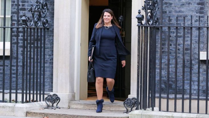 Caroline Nokes, la donna che sfida Boris Johnson