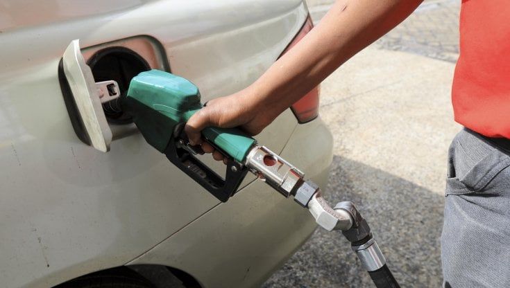 Le Borse di oggi, 27 settembre. Listini in rialzo dopo il voto tedesco. Il petrolio sale. Lagarde: "Ripresa più forte del previsto. Escluso rialzo tassi nel 2023"