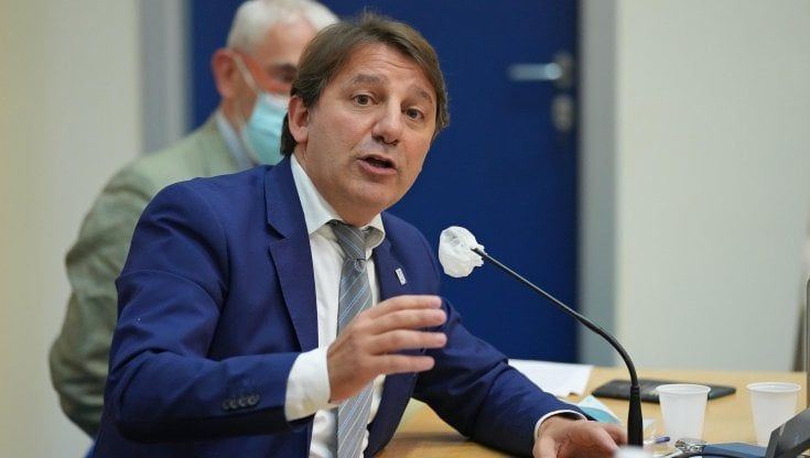 Pensioni, torna la perequazione per fasce e scaglioni. Ecco come cambiano gli assegni per adeguarsi al caro-vita