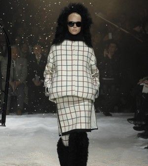 Moncler col vento in poppa.L'offerta coperta 12 volte