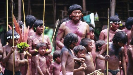 Indigeni dell'Amazzonia sempre più a rischio: cercatori d'oro uccidono due Yanomami
