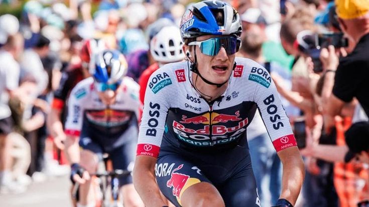 Giulio Pellizzari, l’intervista: “Corro il Giro e imparo a vincere da Roglic. La salita è felicità”