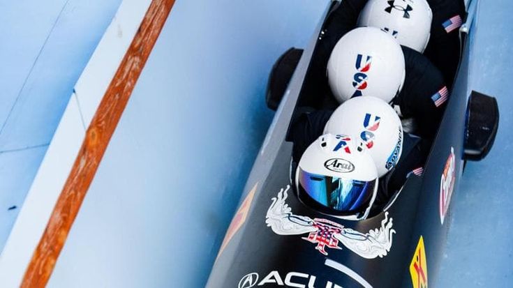 Bob e skeleton in pista a Cortina: la squadra Usa si allena sulle note di “Bella ciao”. Il video