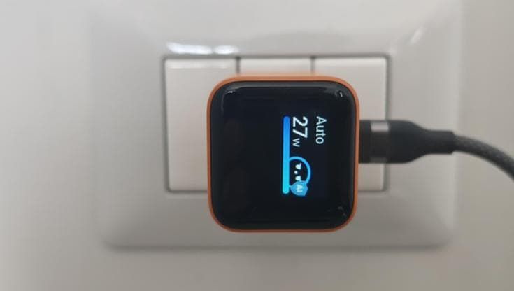 Anker Nano Charger 45W, quando il caricabatterie ti sorride