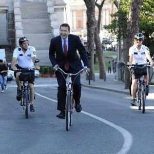 Marino: "Una ritorsione contro di me. Ora servono pene esemplari, non escludo licenziamenti"