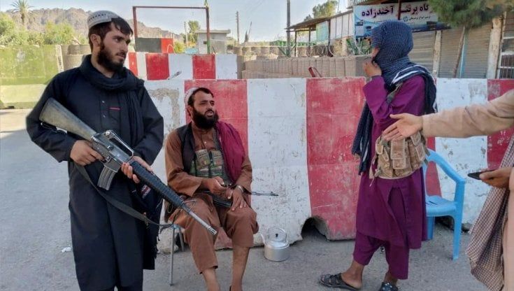Rischio Isis sull'Afghanistan: potrebbe seminare il terrore per mettere in difficoltà i rivali talebani