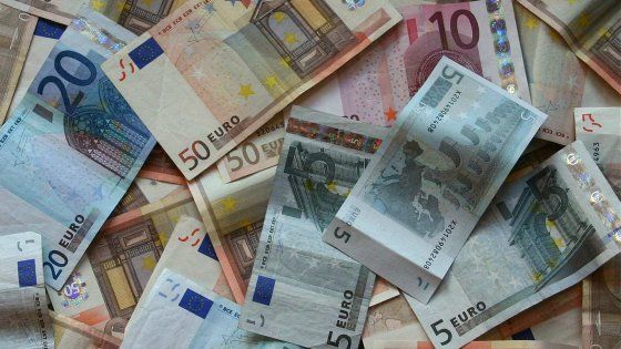 Il World economic forum boccia l'Italia: etica, infrastrutture e fisco zavorrano la crescita