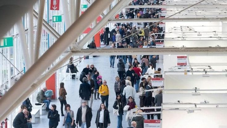 Cosa sarà? Lucio Dalla illumina il futuro di Arte Fiera