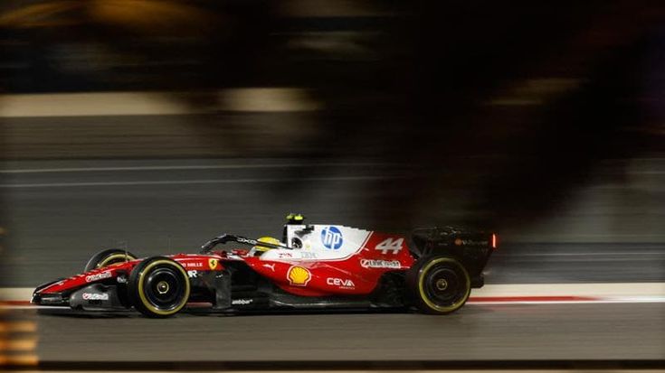 Una Ferrari mai vista: ala ruotante e velocità più elevata