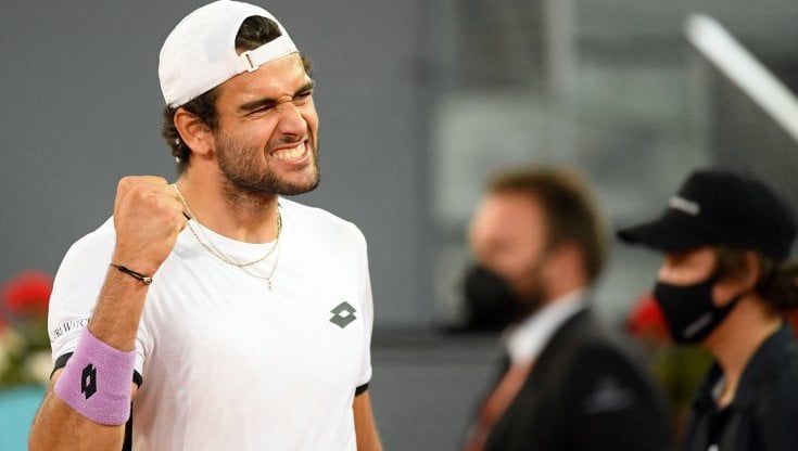 Tennis, Madrid: Berrettini in finale, affronterà Zverev