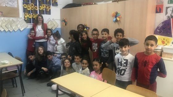 Muovetevi bambini