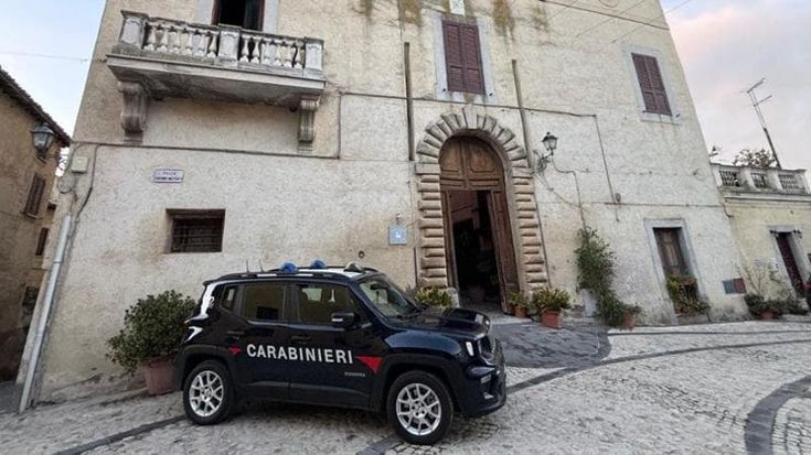 Roma, incendio in una casa di riposo: morta una donna e cinque intossicati
