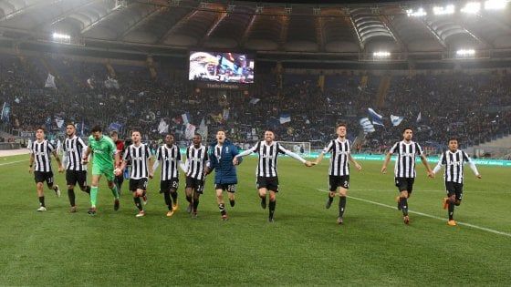 Serie A: campionato all'inglese, in campo a Santo Stefano. Via il 19 agosto, mercato chiuderà il giorno prima