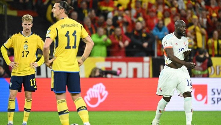 Ibrahimovic diventa il più anziano nelle qualificazioni europee, ma Lukaku gli rovina la festa: Svezia travolta dal Belgio