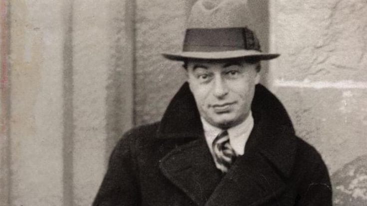 Una pietra d’inciampo per Arpad Weisz, l’allenatore di due scudetti ucciso Auschwitz