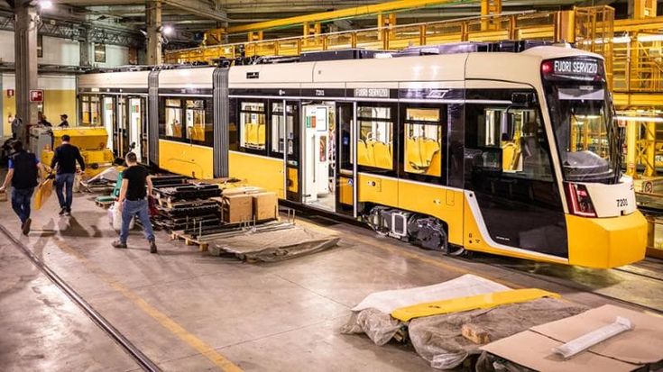 I Tramlink sulle strade di Milano entro fine anno: tempi più lunghi per i test sui mezzi con tecnologia rivoluzionaria. Ecco dove viaggeranno