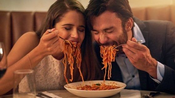 La rivincita della pasta, non fa ingrassare e rende felici
