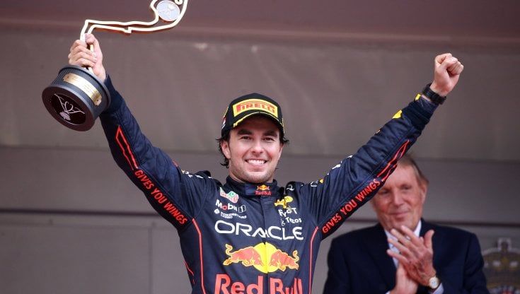 F1, Sergio Perez rinnova con la Red Bull fino al 2024
