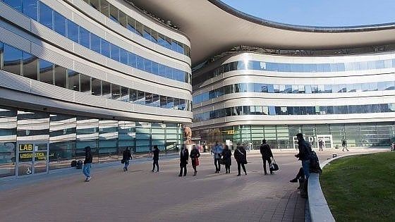 Allarme coronavirus al Campus, un professore in rianimazione e una collega in quarantena: chiuse tutte le sedi