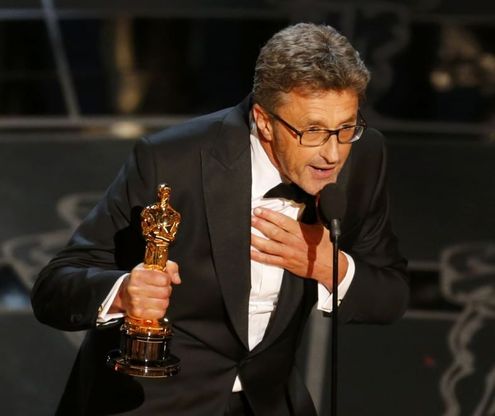 Oscar 2015. Statuetta, che passione: i vincitori stringono il premio
