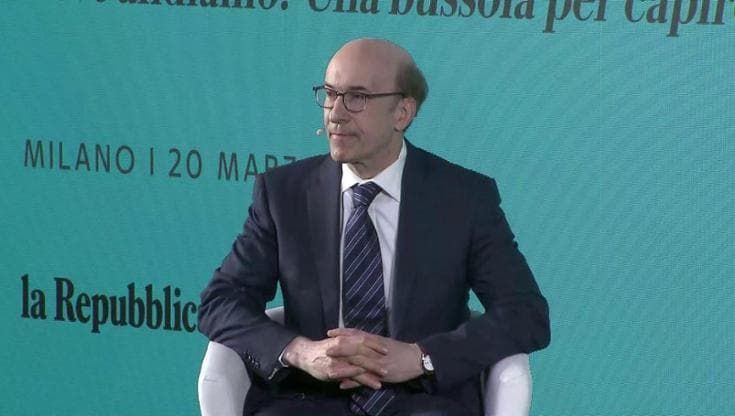 Villaggio globale - Rogoff: "Crisi di Credit Suisse imprevedibile. Misure eroiche per salvarla"
