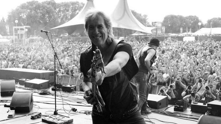 Morto Francis Buchholz, storico bassista degli Scorpions