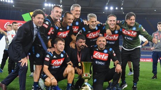 Napoli, Gattuso: "La vittoria di tutti, mi sento orgoglioso. De Laurentiis: "Con Rino è cambiato tutto"