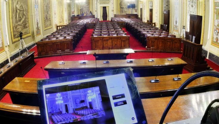 Salta il vertice all’Ars, maggioranza di centrodestra a pezzi. Schifani incontra i deputati della Dc