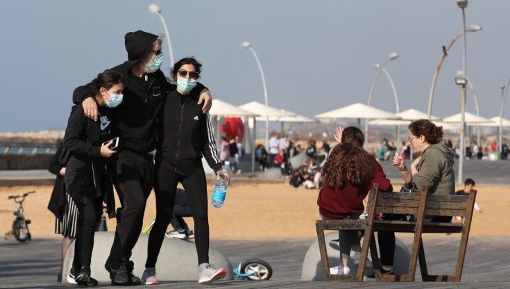 Coronavirus, Israele allenta il lockdown dopo cinque settimane