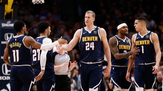 Basket, Nba: Clippers stoppati a Denver, Belinelli stende Toronto
