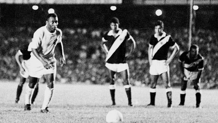 Non solo sponsor: da Pelé e Maradona, se lo stadio omaggia il campione