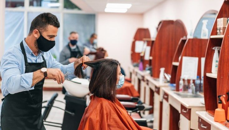 Zona arancione in Piemonte possibile già da martedì: indice di contagio sotto 250. Cirio: "Siamo fiduciosi"