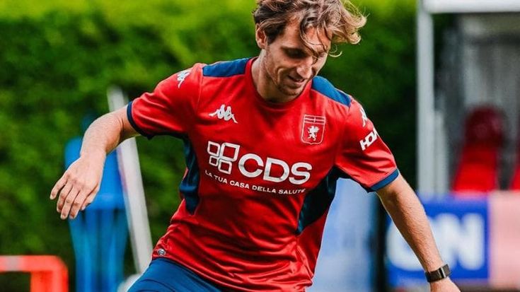 Genoa, Baldanzi l’arma in più per De Rossi. Alta tensione con Rat, il dirigente invadente